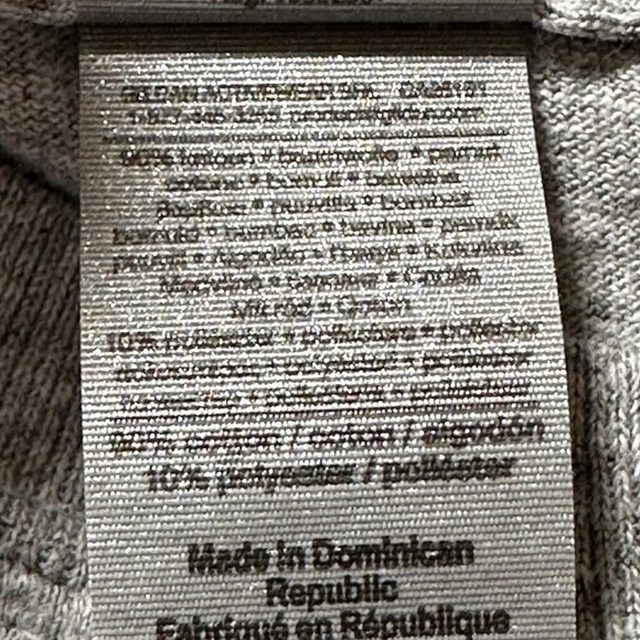 Gildan Heavy Cotton Christmas Holiday Graphic Tee M Grey Short Sleeve T-Shirt - Picture 4 of 8